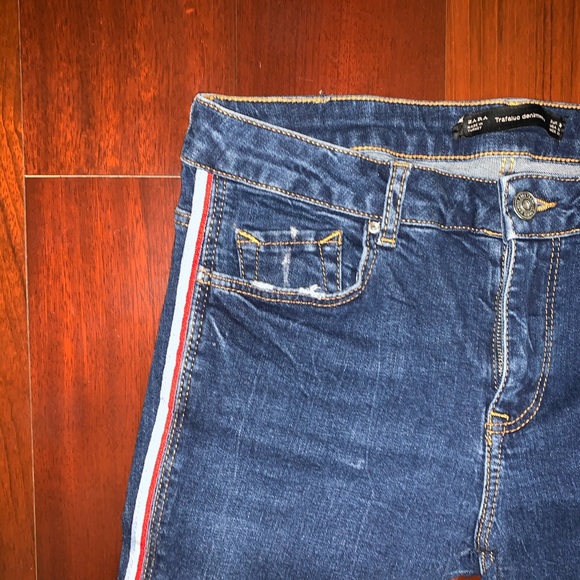 Zara Mid Rise Dark Wash Jeans - Picture 2 of 5